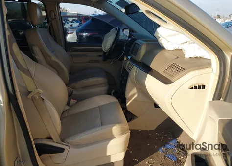 2010 Volkswagen Routan Se from USA, damaged, VIN 2V4RW3D11AR407204